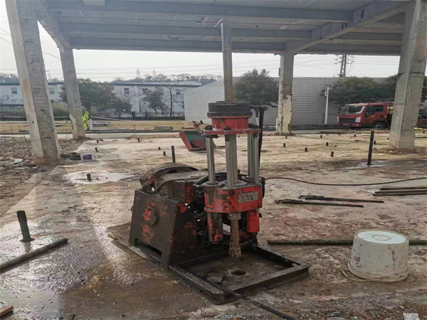 带岭袖阀管小导管注浆加固施工工艺